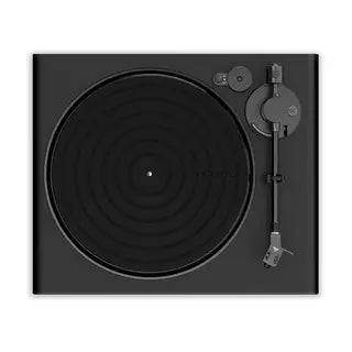 Victrola VPT1500BLK Onyx Turntable Belt-Drive Wireless Bluetooth
Black turntable on a white background